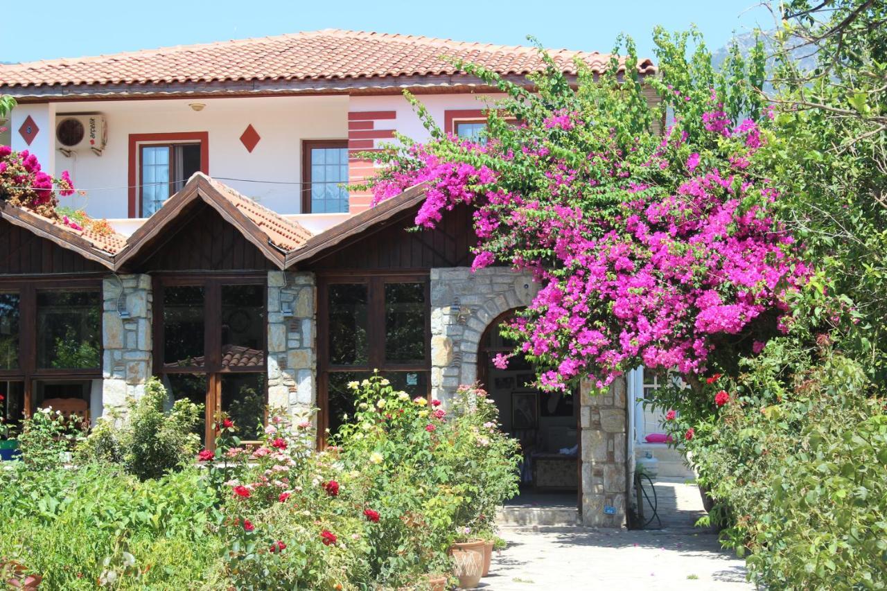 Melinda Pension & Restaurant Mesudiye  Bagian luar foto
